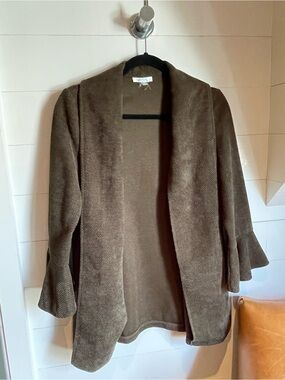 Jade Brown Open-Front Cardigan with Flared Sleeves